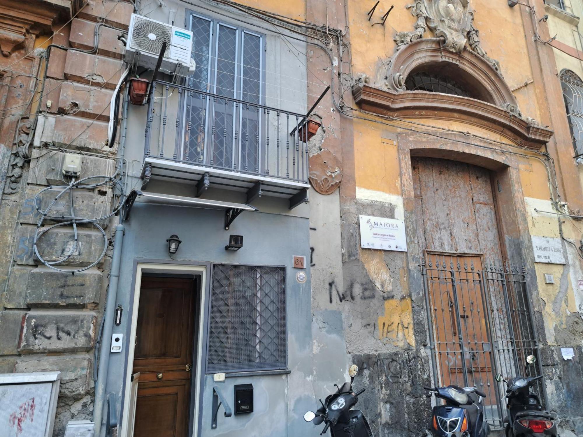 Stop Al Duomo Napoli Eksteriør bilde